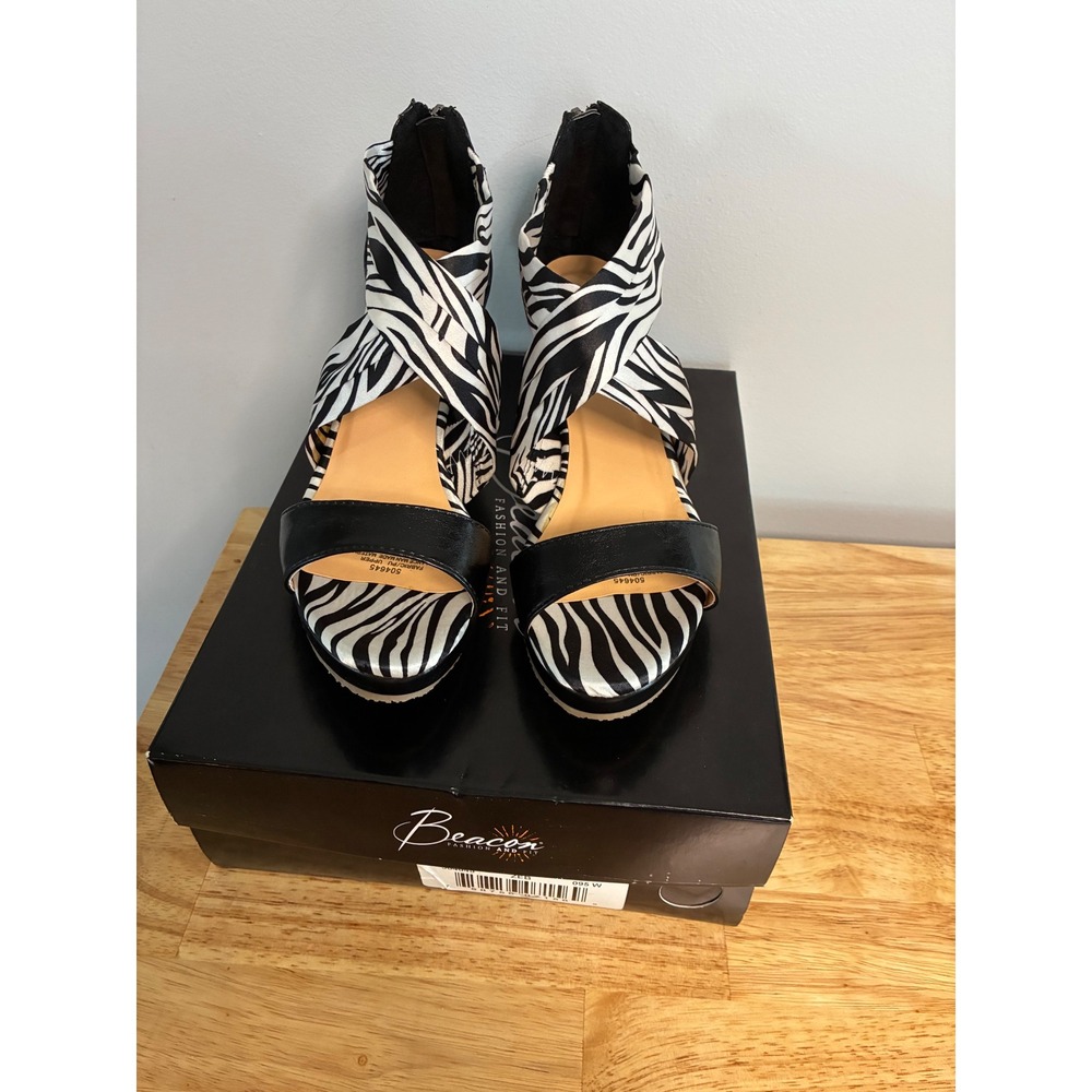 Beacon Alana Zebra Print Criss Cross Wedge Sandals Black White 9.5W New